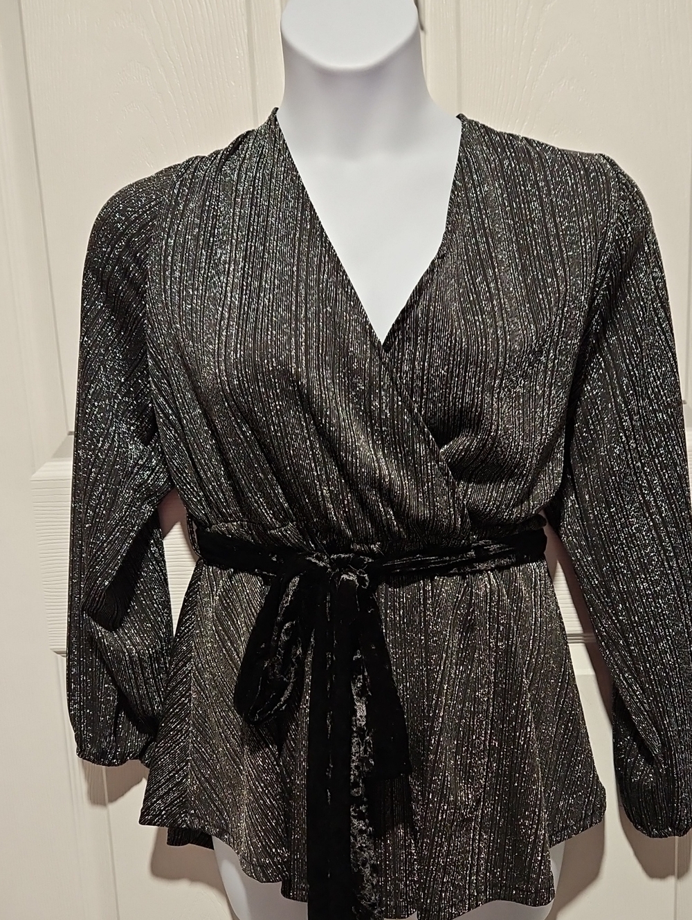 BloomChic Metallic Silver Knit Top